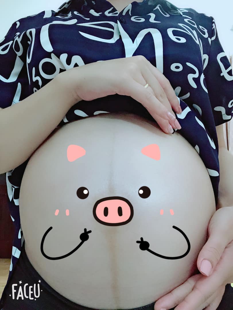 Quả bóng tròn tròn ... quả bóng xinh xinh 
😘
