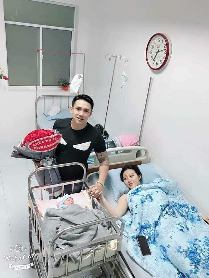Có đk ck như vậy sướng cả cuộc đời.
Có mom mào đk như vậy ko?