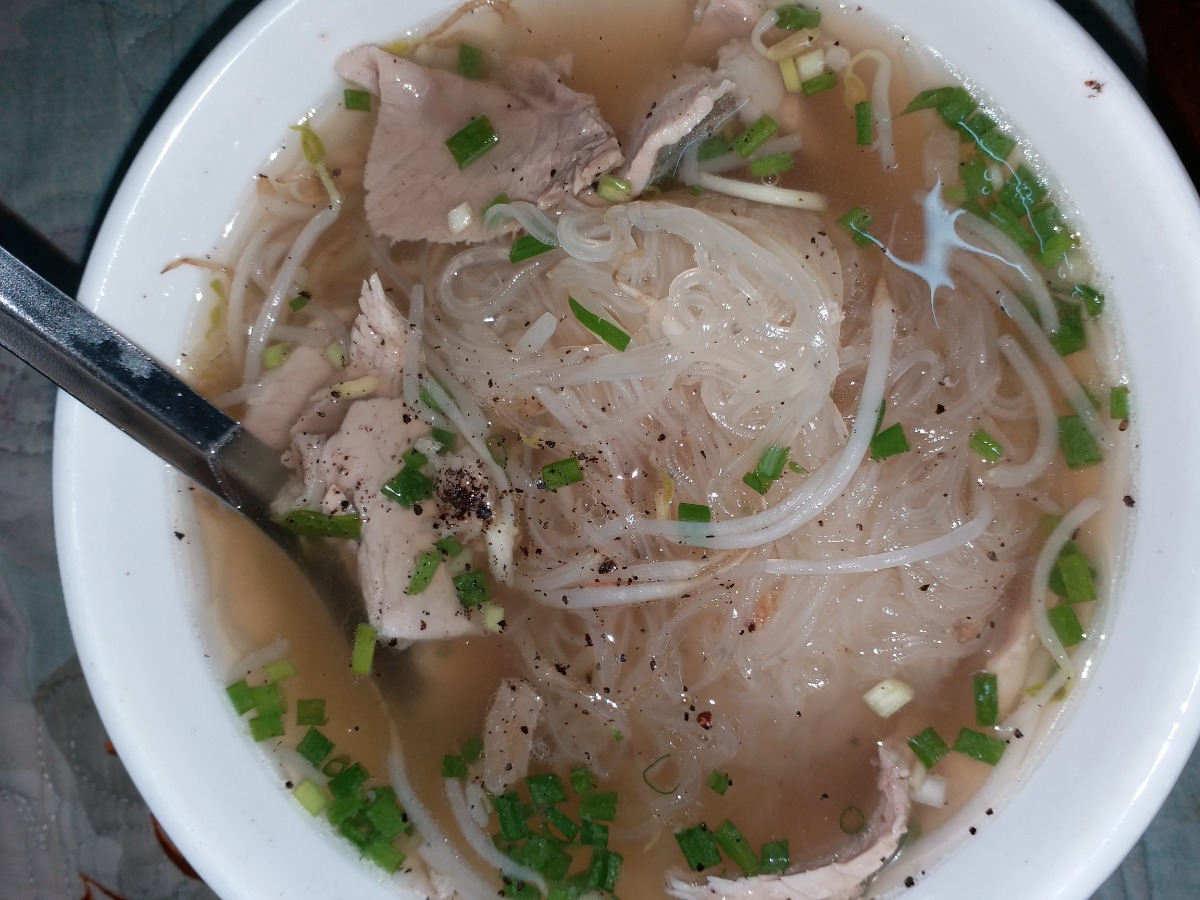 Thai 20 tuan het om ngen vay cac mom an co dc nhiu ko ạk . E thi ăn cach 2 tieng đói sốt ruot lamk .an nhiu no quá co lam sao ko ạk