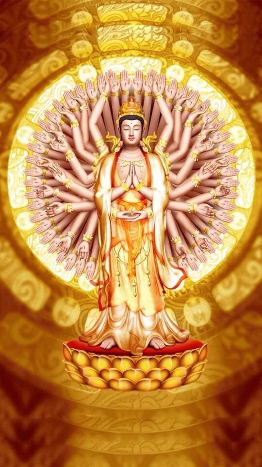 GIÚP CÁC MẸ VƯỢT QUA KHÓ KHĂN TRONG LÚC MANG THAI
 
Chắc hẳn các mẹ ở đây đều đã trải qua những ngày tháng lo lắng cho em bé trong bụng từ khi biết mình mang thai. 
“Bao ngày mẹ ngóng, bao ngày mẹ trông 
Bao ngày mẹ mong con chào đời 
Ấp trong đáy lòng có chăng tiếng cười 
Của một hài nhi đang lớn dần 
Mẹ chợt tỉnh giấc và Mẹ nhìn thấy 
Hình hài nhỏ bé như thiên thần 
Tiếng con khóc òa mắt mẹ lệ nhòa 
Cám ơn vì con đến bên Mẹ “

Mình cũng như vậy. Từ khi có con đến bên mình, mình mong mỗi ngày con đều khỏe mạnh. Nhưng cũng có những lúc cơ thể có dấu hiệu không tốt khiến mình lo lắm. Nhưng mình có niềm tin: “KHÔNG ĐƯỢC LO LẮNG, VÌ LO LẮNG TÌNH TRẠNG SẼ TỆ HƠN, và mình tin ĐỨC PHẬT SẼ CHE CHỞ CHO 2 mẹ con mình.

  Vì vậy mình viết bài này để chia sẻ về việc mình đã vượt qua, giúp các mẹ nào hữu duyên.

Khi gặp lúc bất ổn hoặc nếu thai kỳ của bạn bình thường thì bạn làm theo cách này cũng rất tốt cho mẹ và bé:  đó là niệm danh hiệu Quán Thế Âm Bồ tát. Trong thời gian mang thai, nếu niệm Phật, trì chú, tụng kinh thì con sinh ra sẽ khỏe mạnh, trí tuệ, và khuôn mặt sáng ngời, hoá giải oan gia với cha mẹ...

Cách niệm : “ Nam mô tầm thinh cứu khổ cứu nạn Quảng Đại Linh cảm Bạch Y Quán Thế Âm Bồ tát. Xin ngài gia hộ cho 2 mẹ con con tại qua nạn khỏi bệnh tật tiêu trừ, thai nhi phát triển khỏe mạnh cho đến hết thai kỳ, Em bé có duyên lành với Phật pháp.” (3 lần).
Đọc 3 lần, rồi sau đó niệm liên tục cả ngày bấy kể đi đứng nằm ngồi danh hiệu “ Nam mô Quán Thế Âm Bồ tát”. 
Quan trọng tâm phải chân thành, và tin tưởng tuyệt đối ( mọi sự sẽ được như ý)!
 
Chúc các mẹ sinh nở mẹ tròn con vuông nhé!